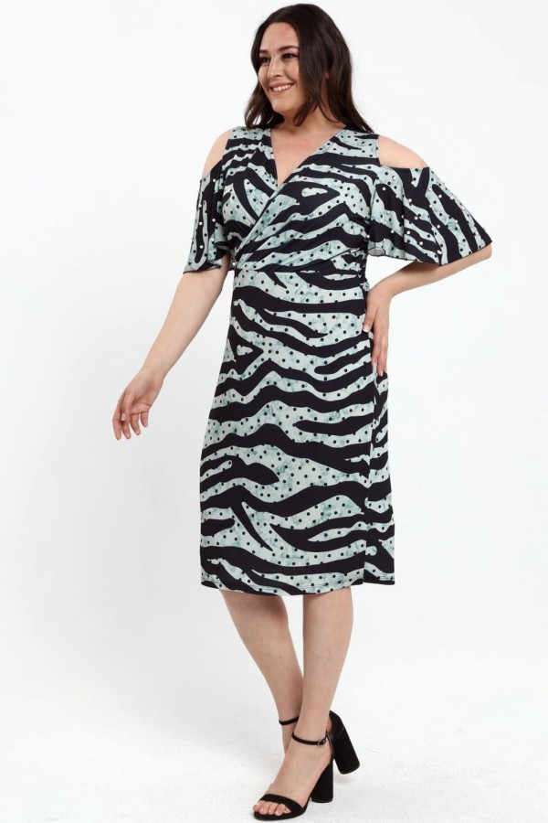 Puošni mėtų spalvos suknelė