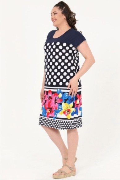 Graži vasarinė suknelė su rutuliukais ir gėlėmis