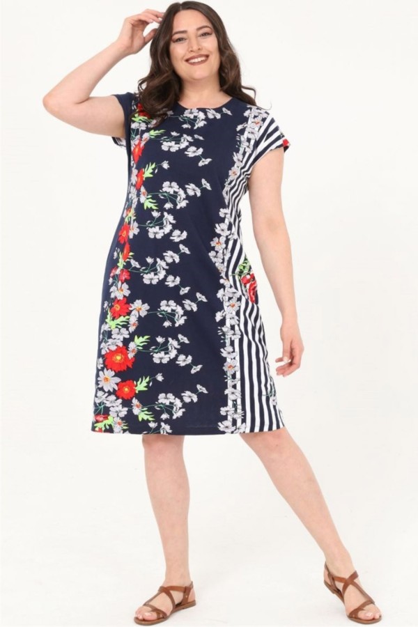 Raštuota medvilninė suknelė trumpomis rankovėmis