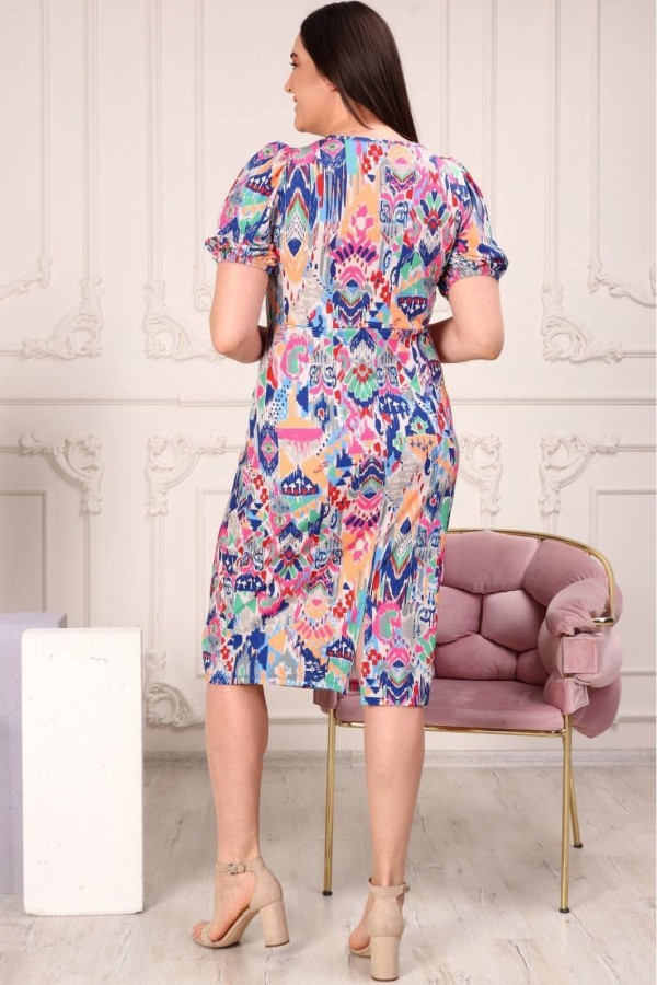 Daugiaspalvė moterų suknelė laisvalikiui