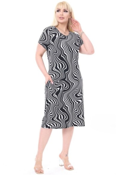 Juodai balta suknelė trumpomis rankovėmis