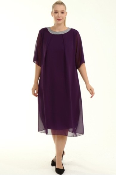 Elegantiška didesnių dydžių suknelė