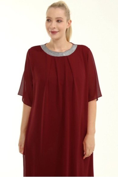 Laisvo stiliaus suknelė apkūnioms