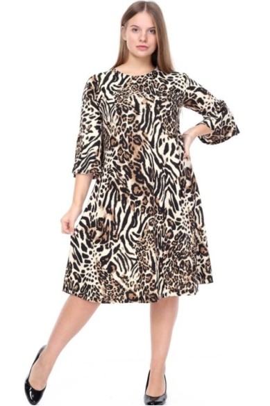 Suknelė su gyvūnų kailio raštais