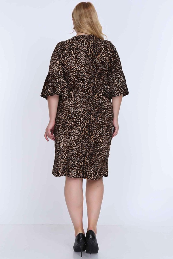 Švelni gyvūnų kailio rašto suknelė