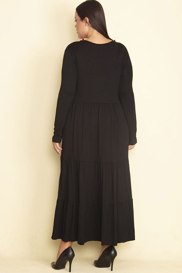 Ilga varpelio formos suknelė su raukiniais