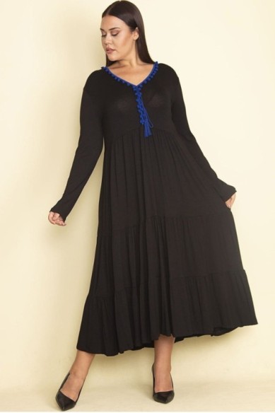 Juoda maxi suknelė ilgomis rankovėmis