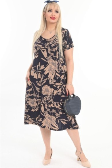 Platėjanti suknelė su kišenėmis