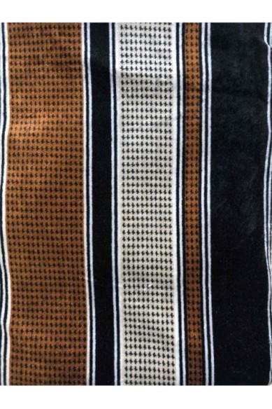 Ilga veliūrinė suknelė su dryžiais