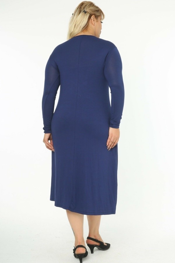 Klasikinė midi ilgio suknelė