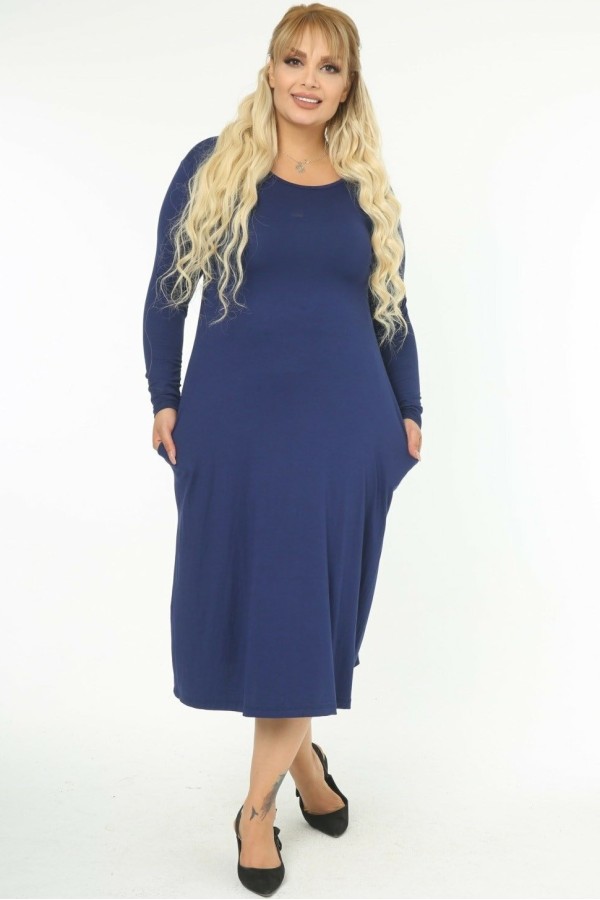 Klasikinė midi ilgio suknelė