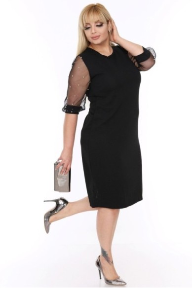 Juoda klasikinė suknelė