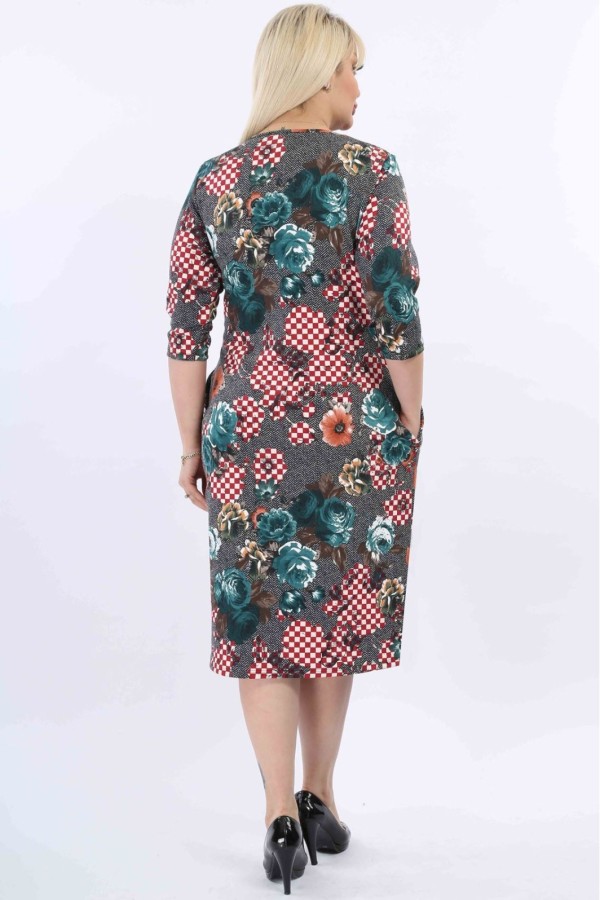 Gėlėta suknelė su kišenėmis