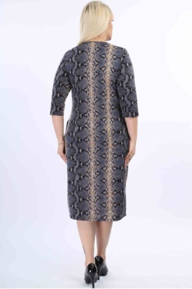 Pilka gyvatės odos rašto suknelė