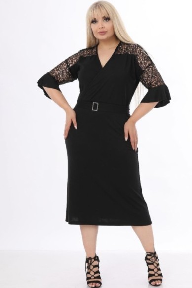 Juoda elegantiška suknelė