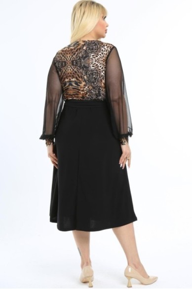 Elegantiška suknelė su dirželiu