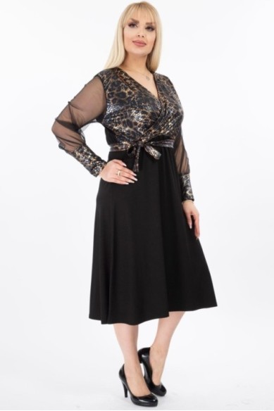 Suknelė su dirželiu