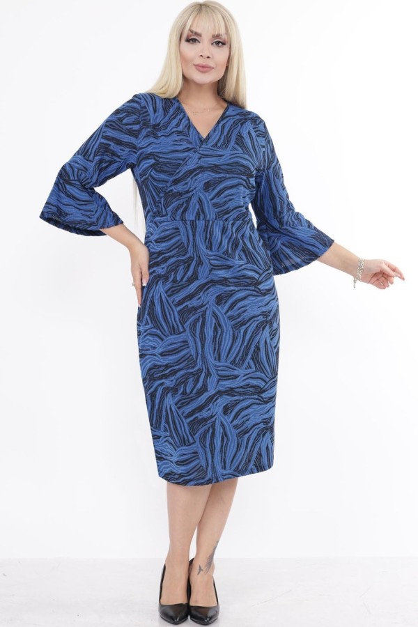 Mėlyna raštuota suknelė